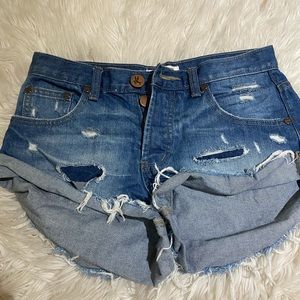 ONE TEASPOON medium wash distressed bandits!!